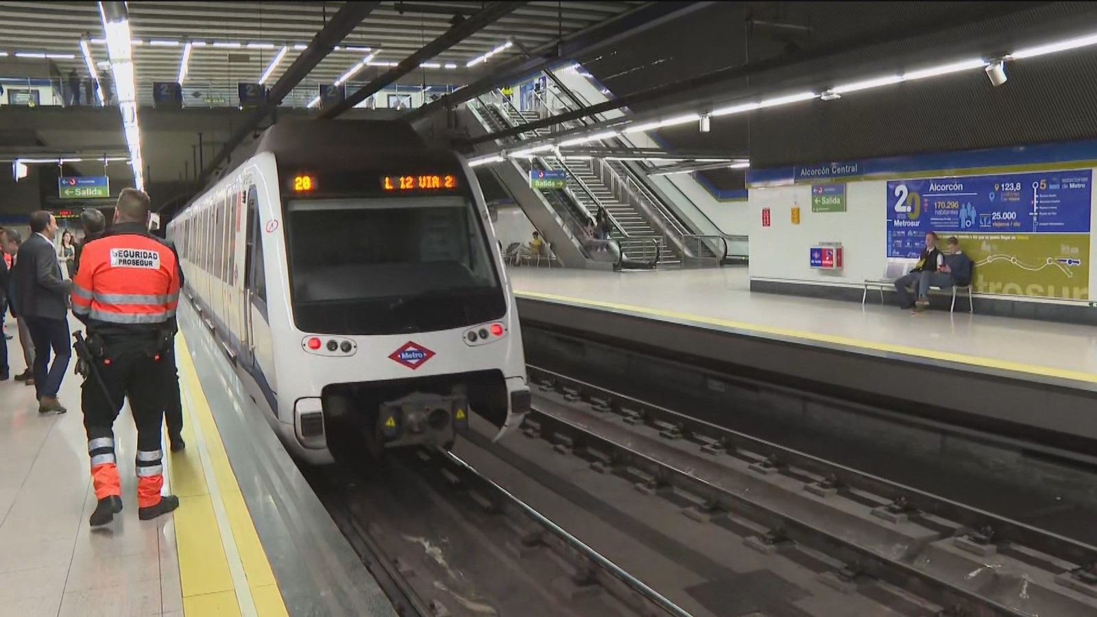 Metrosur, 20 años uniendo los grandes municipios de la región entre sí y la capital
