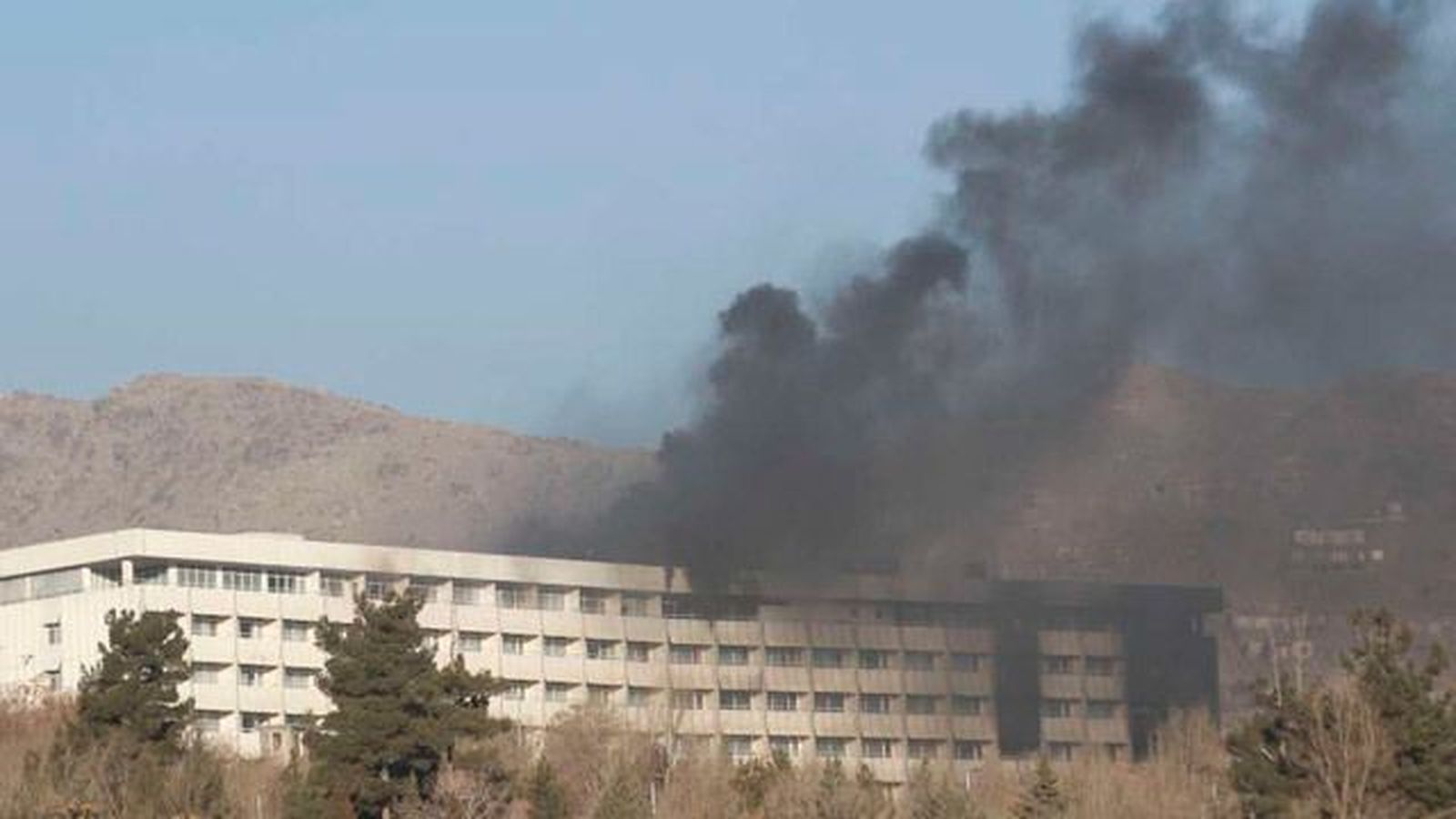 Los talibanes reclaman la autoría del ataque a un hotel de lujo en Kabul