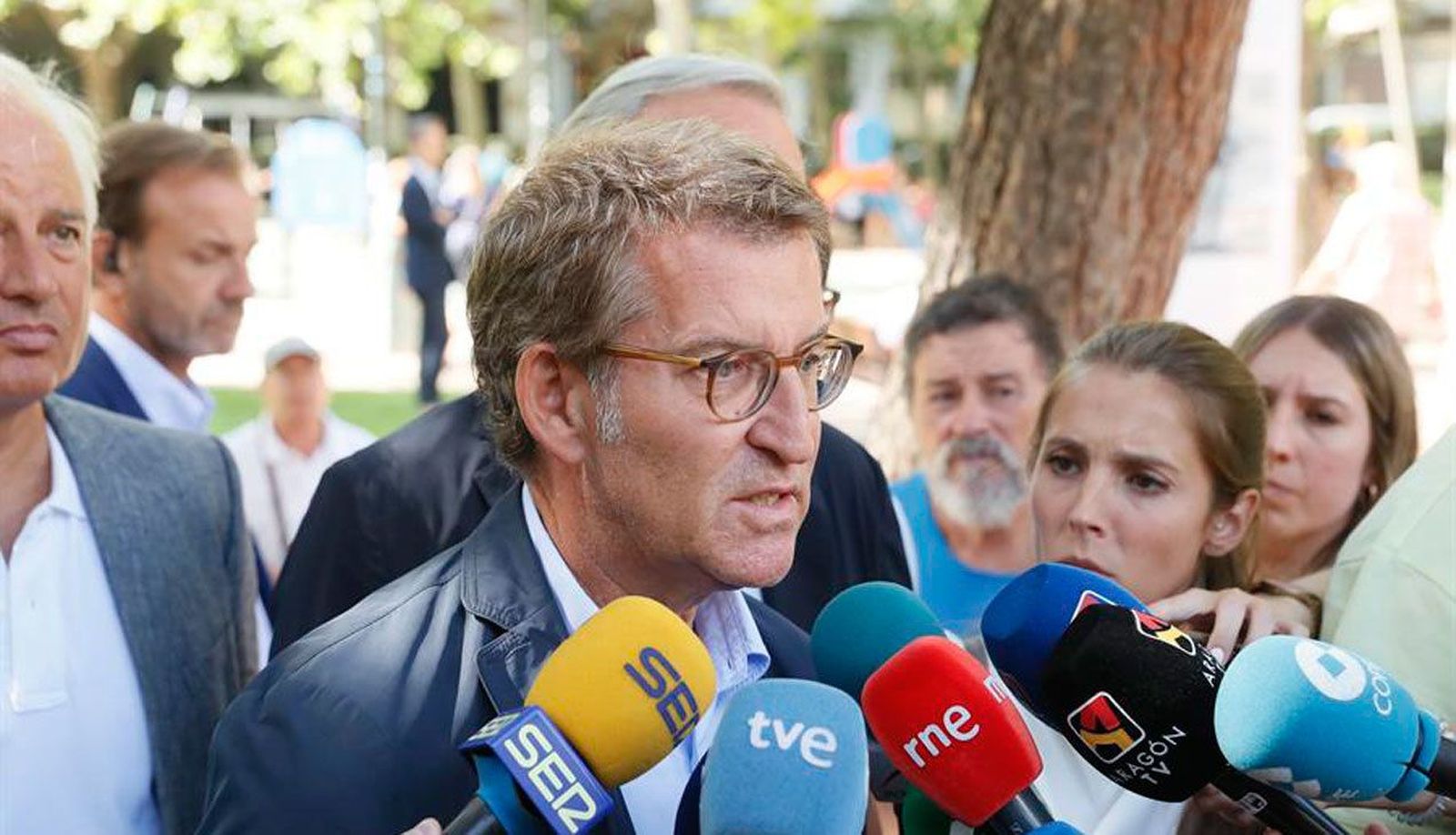 Feijóo propone la gratuidad en las guarderías y un cheque escolar de 200 euros de Primaria a Bachillerato