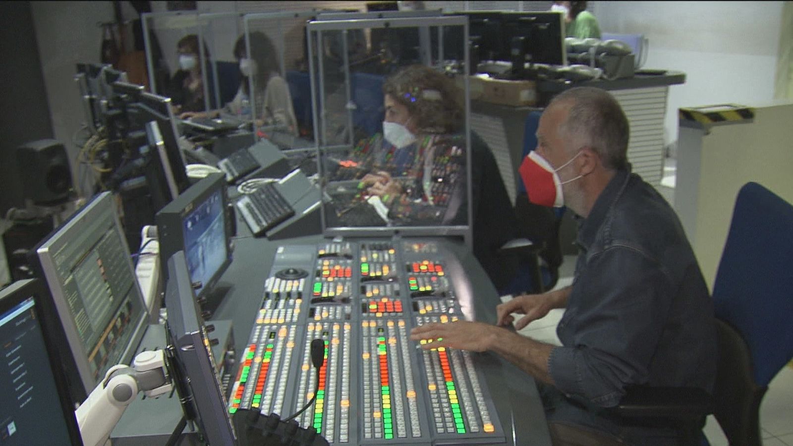 Gran despliegue técnico de Telemadrid para el debate electoral con el programa especial que comienza a las 19 horas