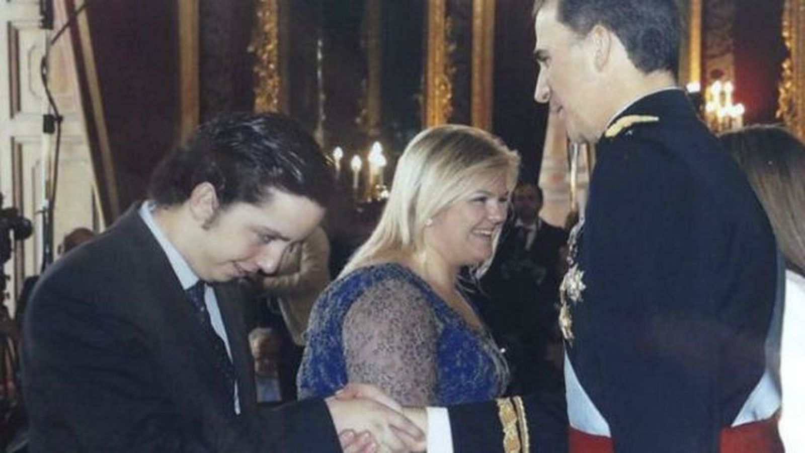 El "insólito" servicio de escolta de dos municipales  al 'pequeño Nicolás'
