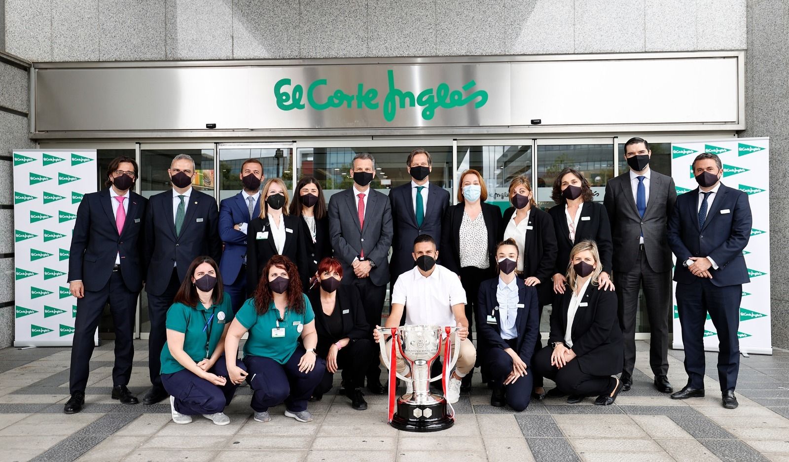 Atlético de Madrid en el Hipercor de Pozuelo