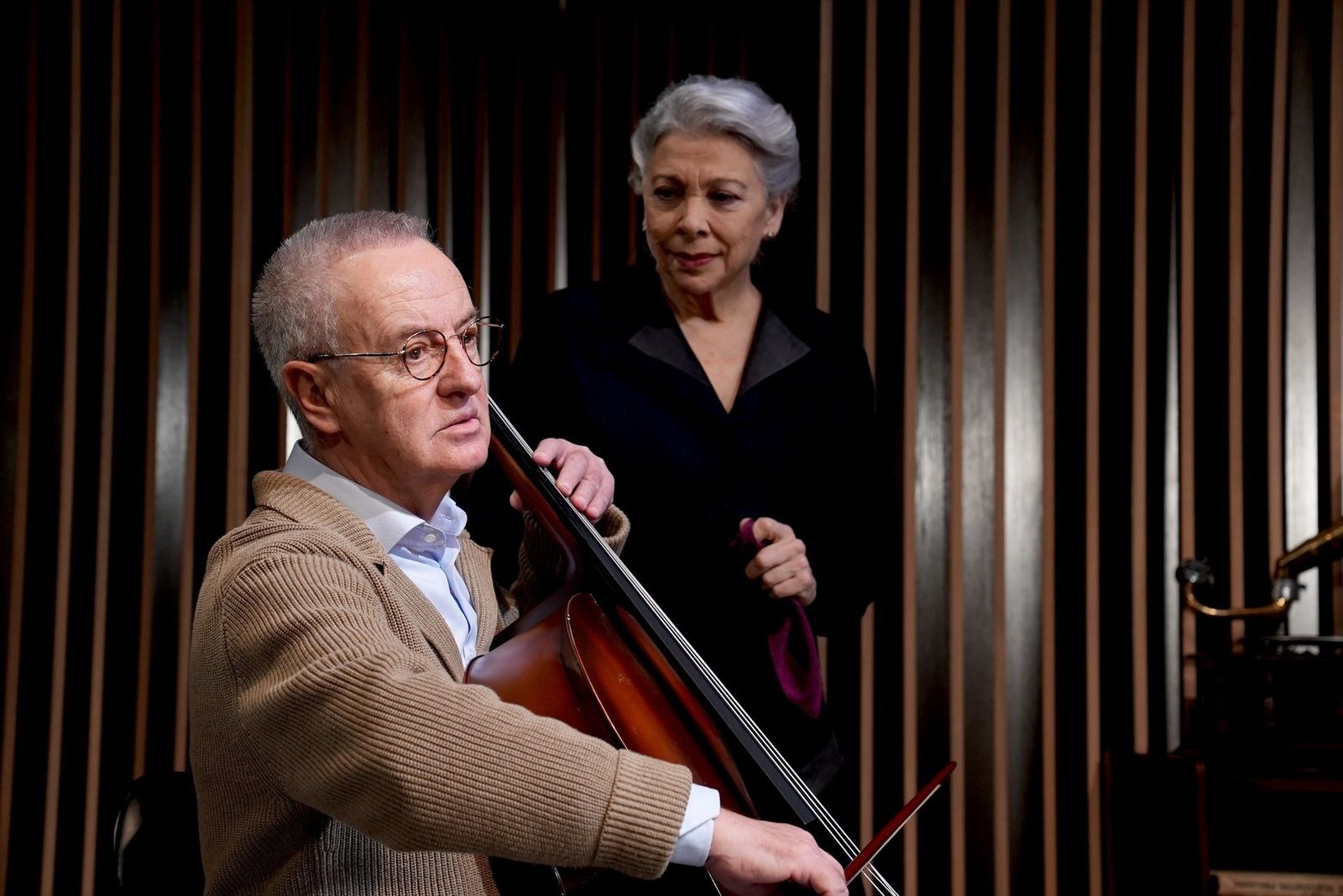 Teatros del Canal lleva a escena la historia del músico Pau Casals con 'Música para Hitler'