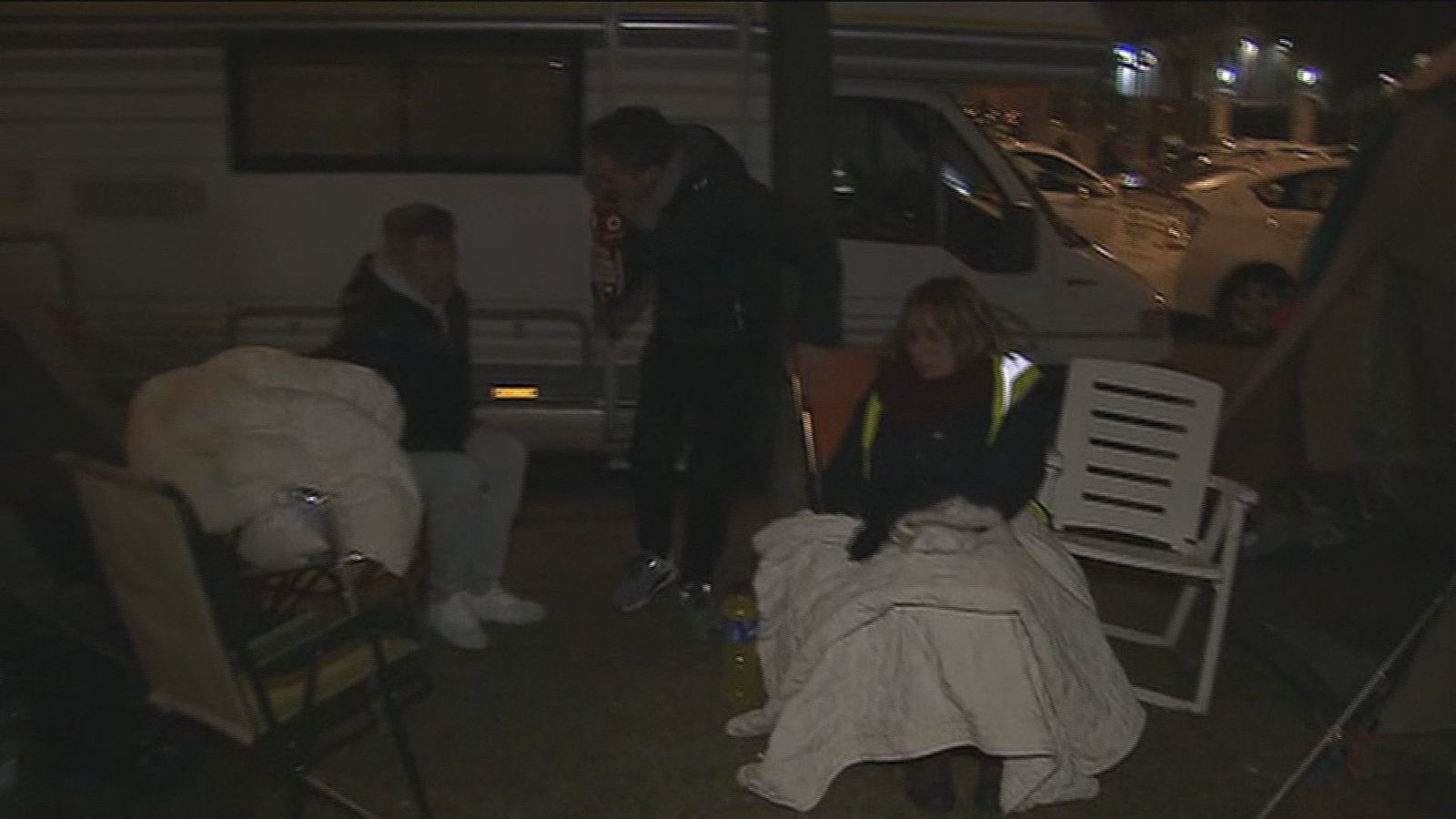 Siete taxistas siguen en huelga de hambre acampados en la Castellana
