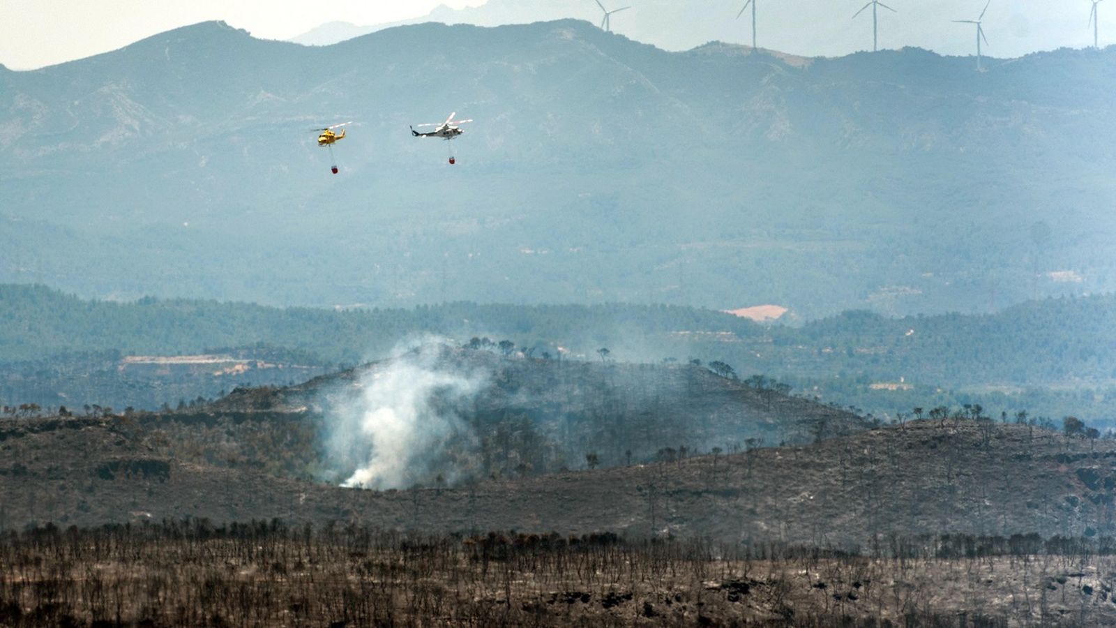 El incendio de Tarragona ya está perimetrado y en vías de estabilización