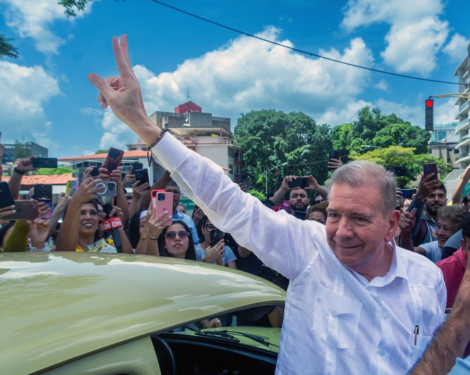 González Urrutia llama a Maduro a "dar el paso ya" para comenzar la "transición" en Venezuela