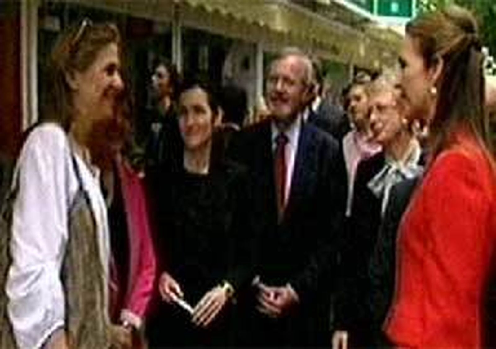 Dos infantas en la Feria del Libro