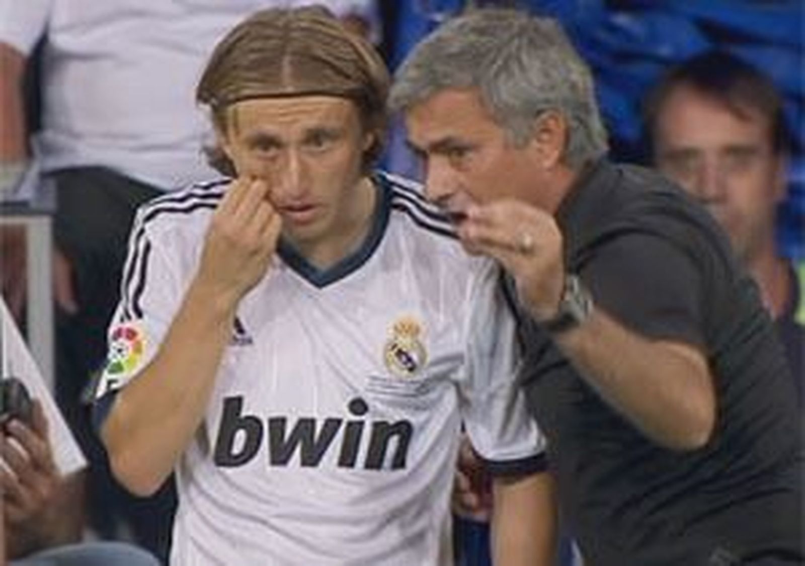 Modric consigue su primer trofeo 36 horas después de llegar al Madrid