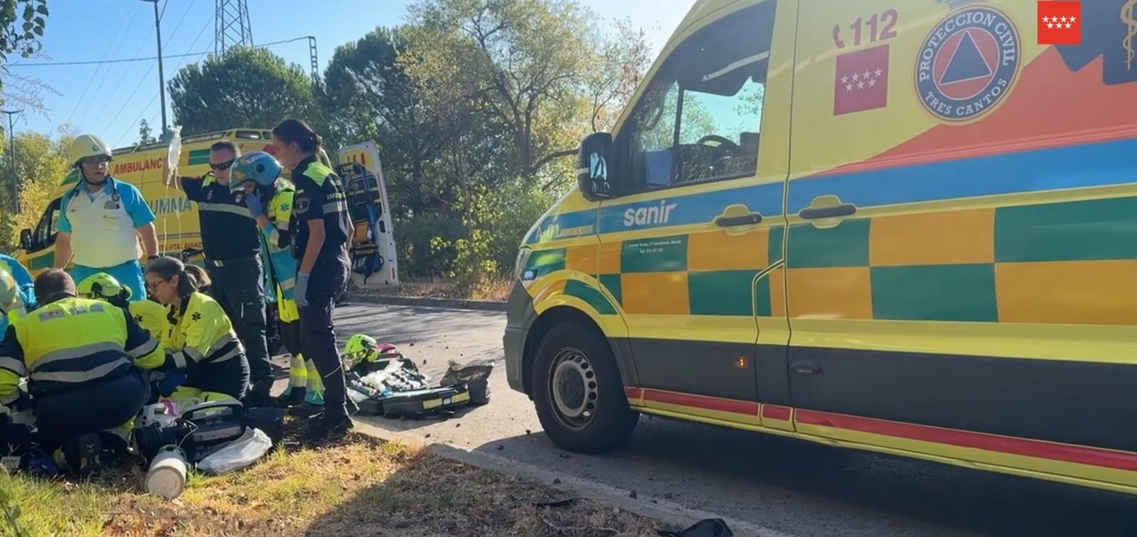 Herido muy grave un motorista de 21 años tras salirse de la M-607 en una curva en Tres Cantos