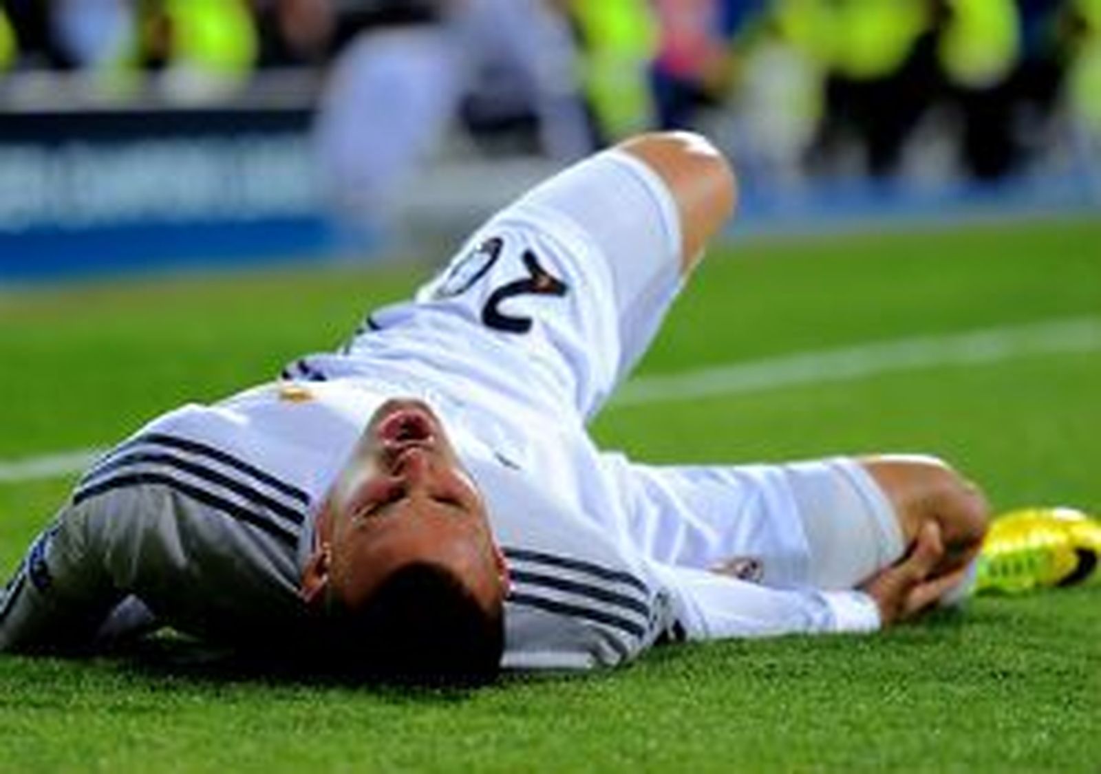Grave lesión de Jesé, rotura del ligamento cruzado
