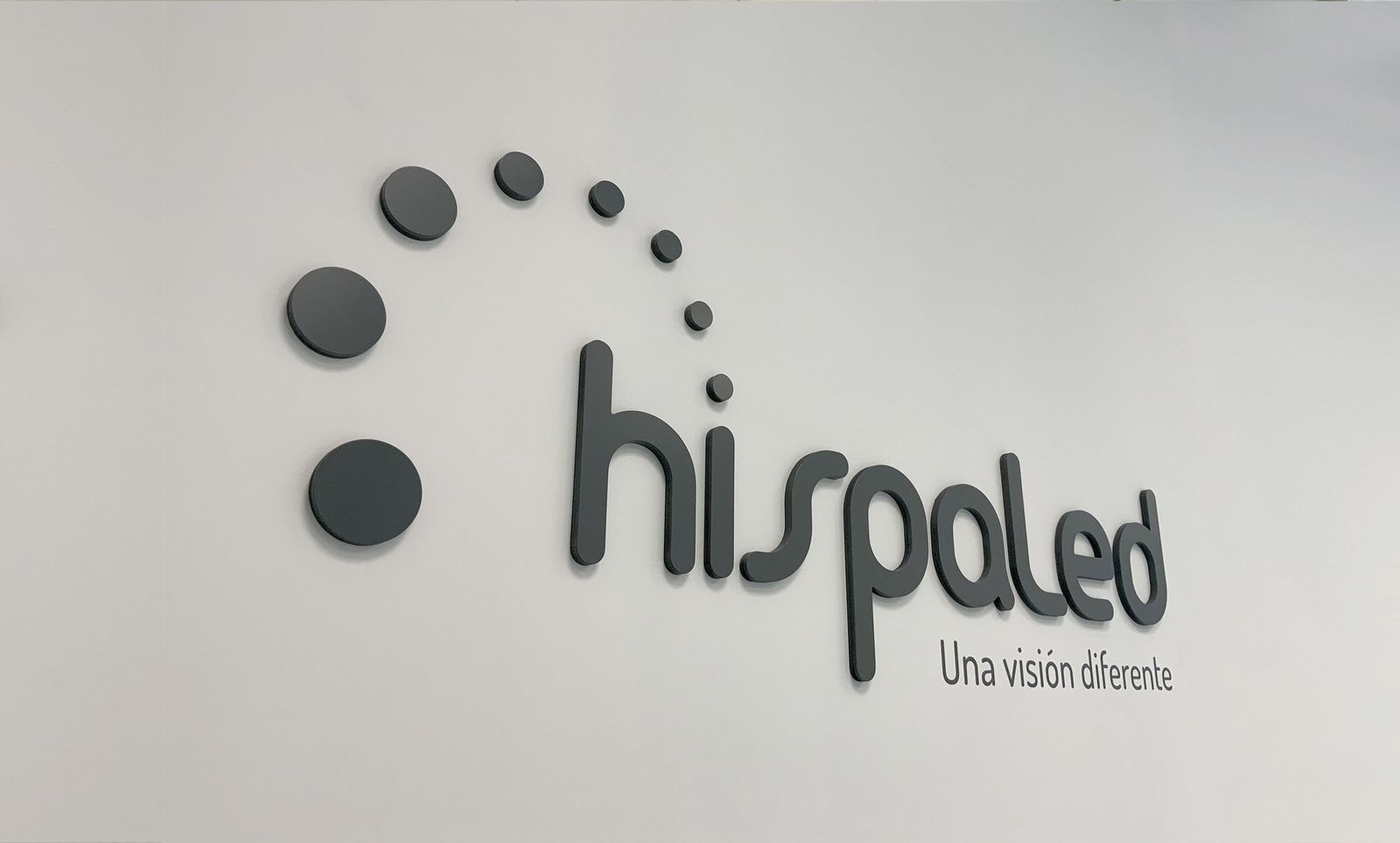 Hispaled, la empresa de inserción que ayuda a jóvenes en riesgo de exclusión a incorporarse al mercado laboral