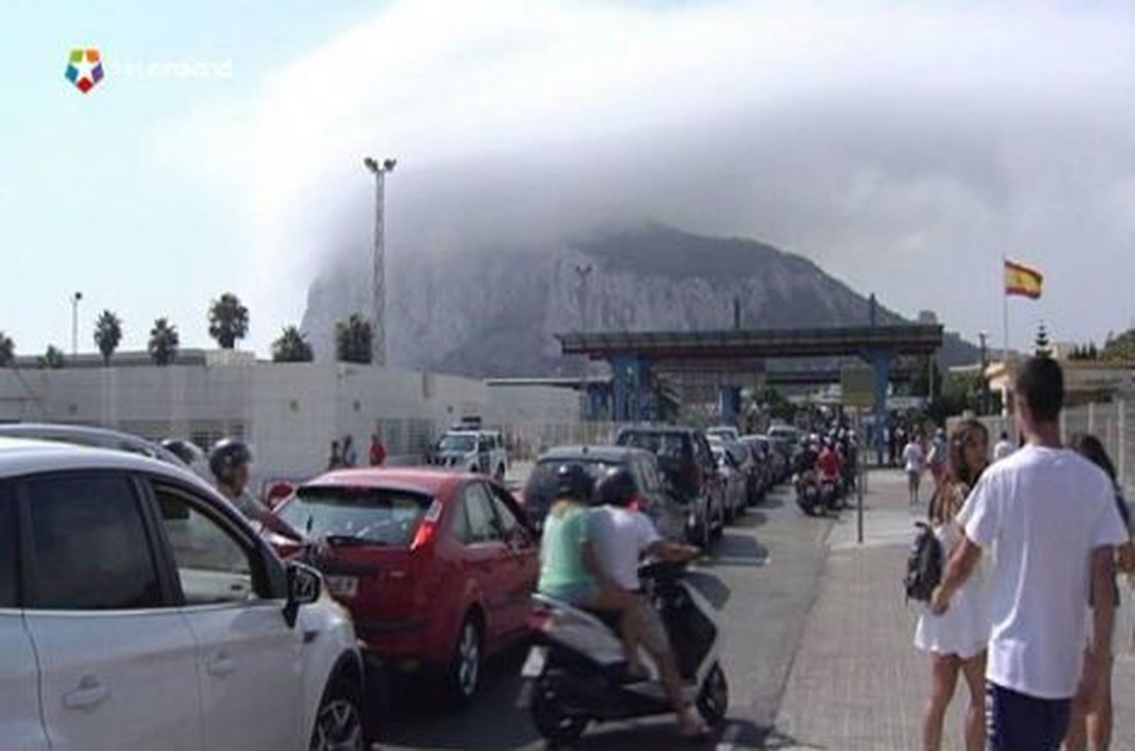 España prohíbe exportar roca de escollera a Gibraltar por delito ambiental