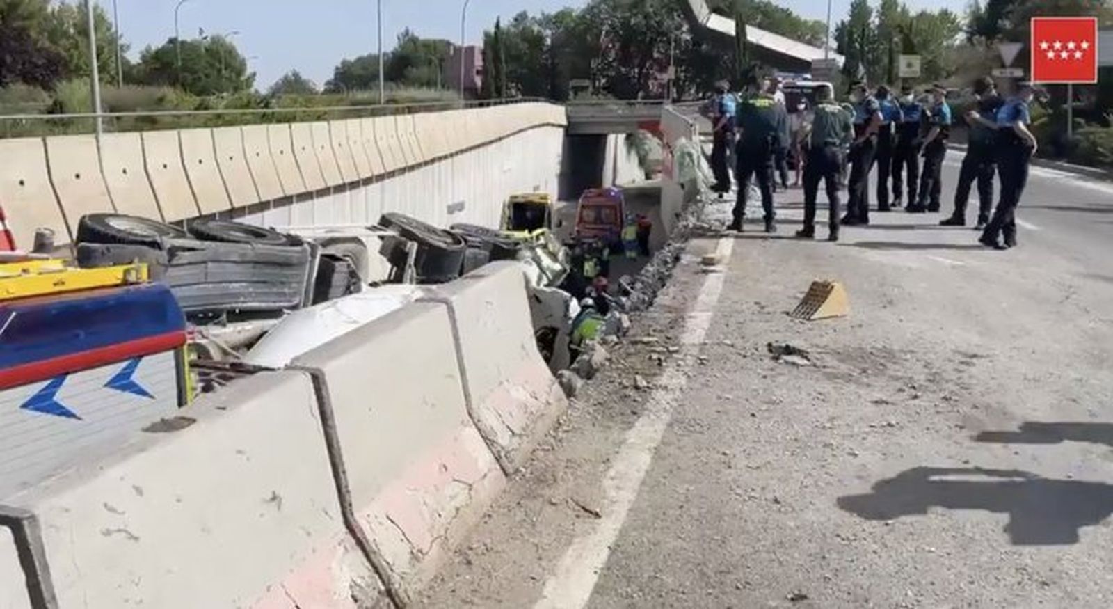 Estado en el que ha quedado la carretera y los vehículos implicados