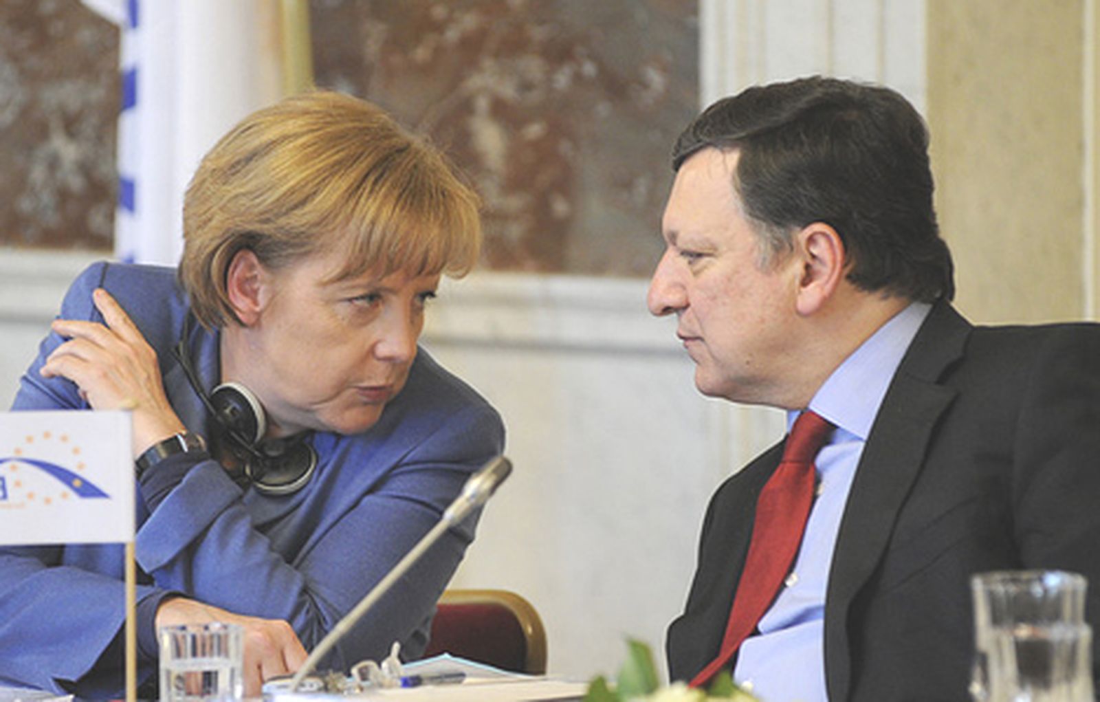 merkel_barroso470