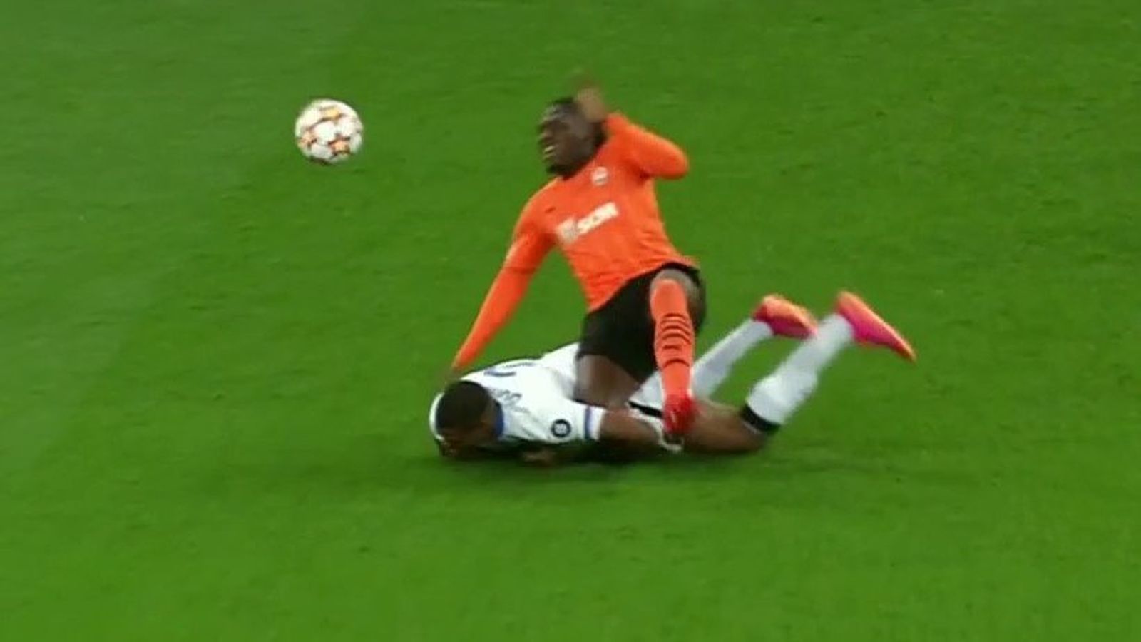 Gravisima lesion de Lassina Traoré