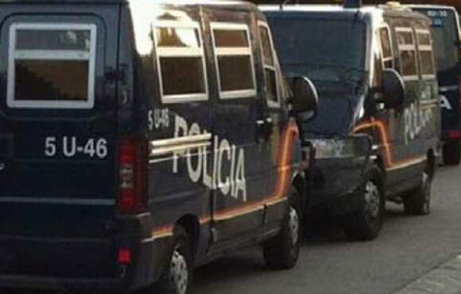 fotos_policia_furgones470