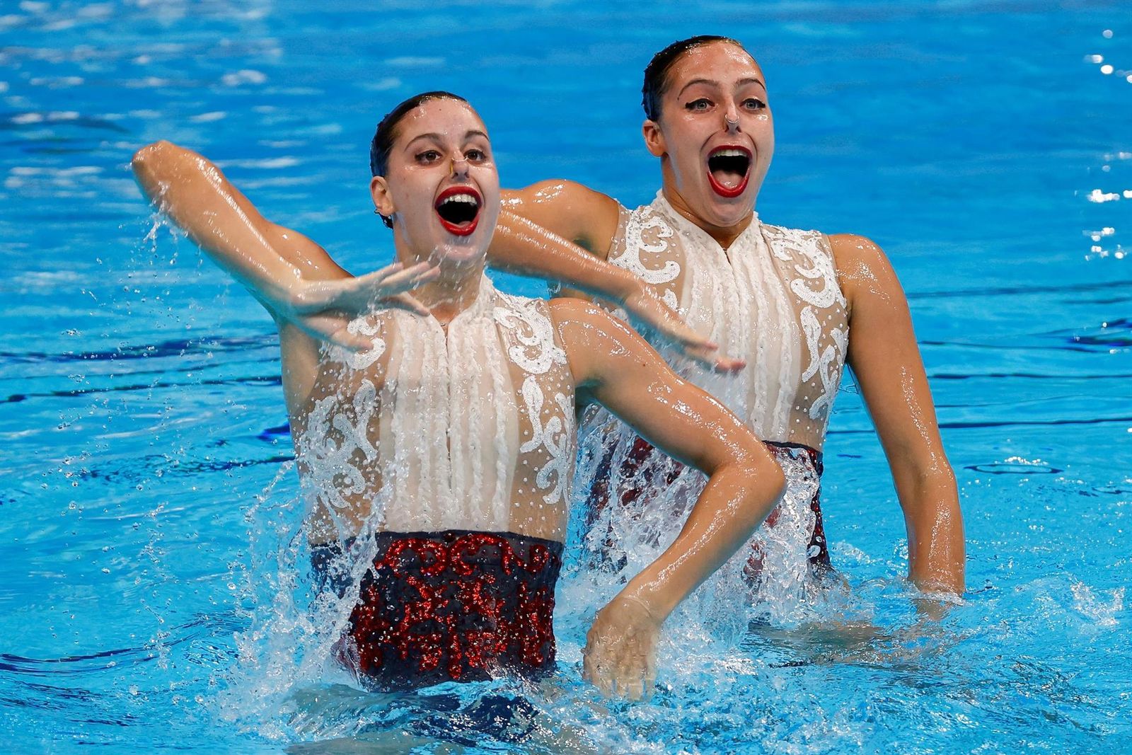 Alisa Ozhogina e Iris Tió,