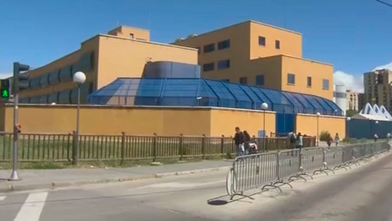 Una jueza ve indicios de tortura contra los internos del CIE de Aluche