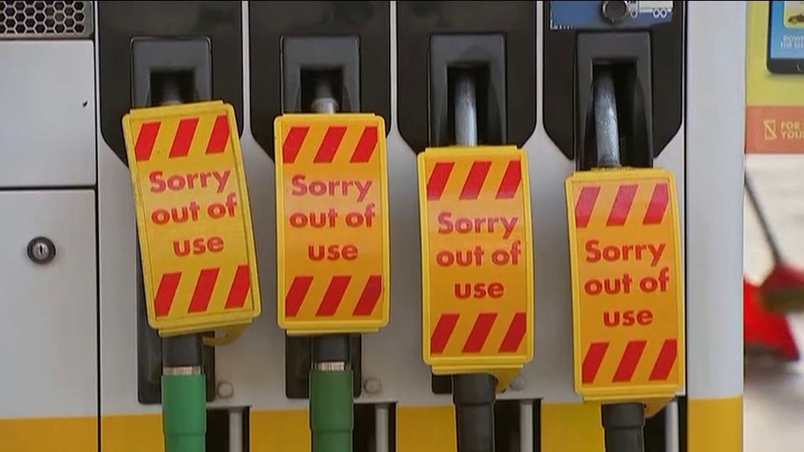 200 militares comienzan a distribuir gasolina en el Reino Unido
