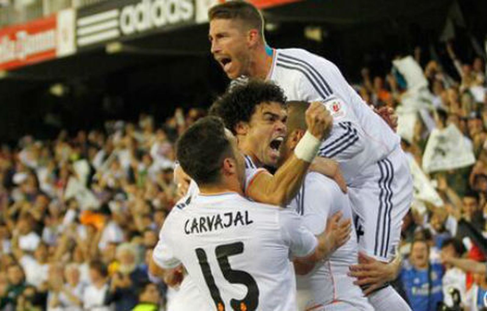 Real Madrid celebra el gol