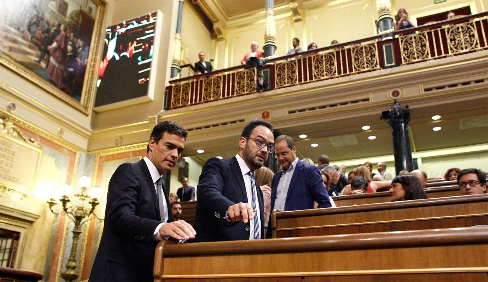 Tito Berni alardeaba ante los los empresarios de sus contactos con Moncloa con una foto con Antonio Hernando