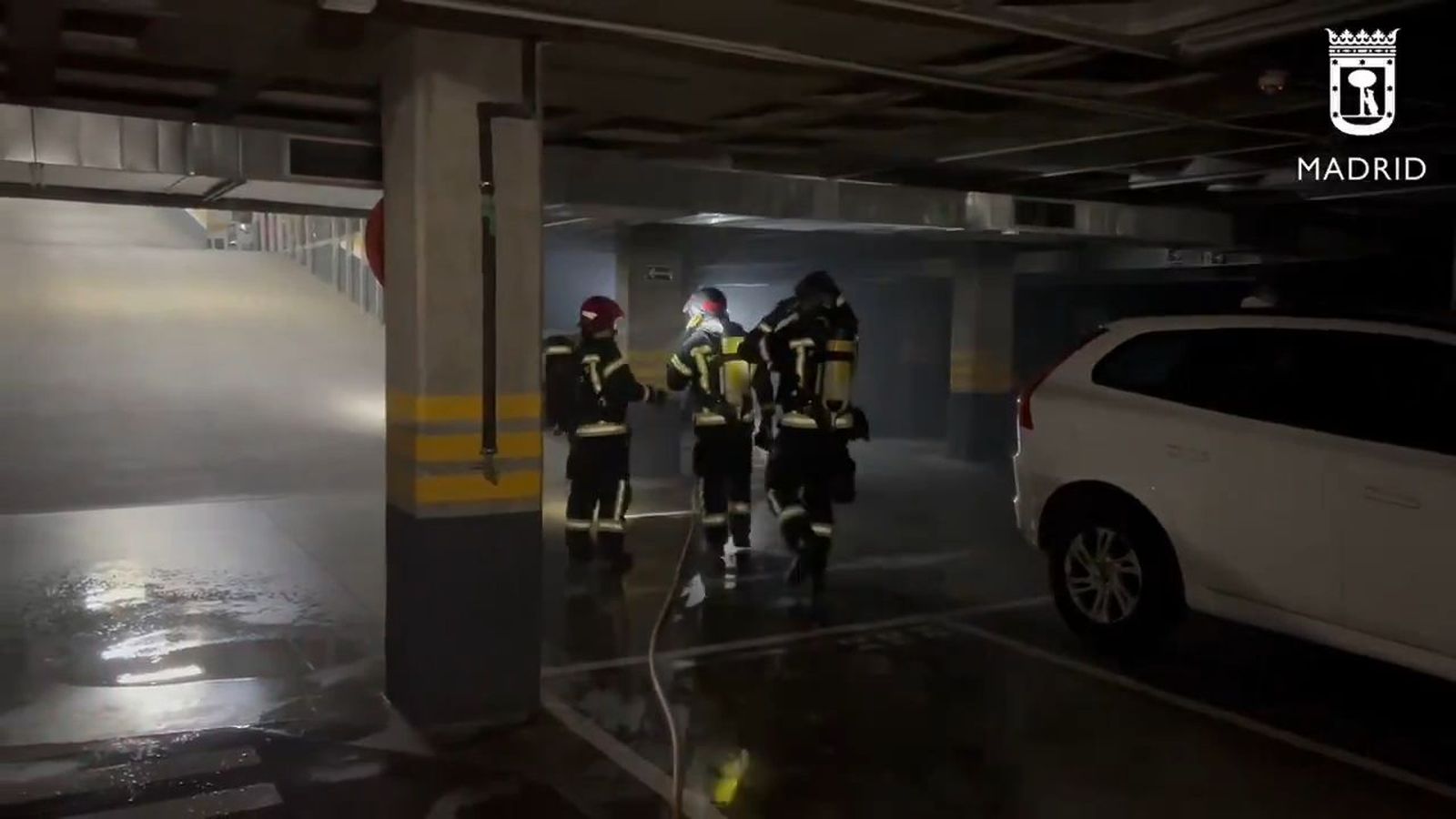 Incendio de un coche en Sanchinarro