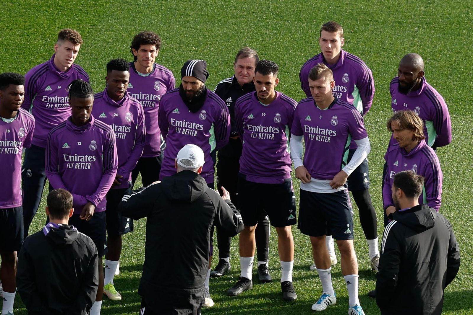 Ancelotti deja en casa a ocho titulares ante el Cacereño