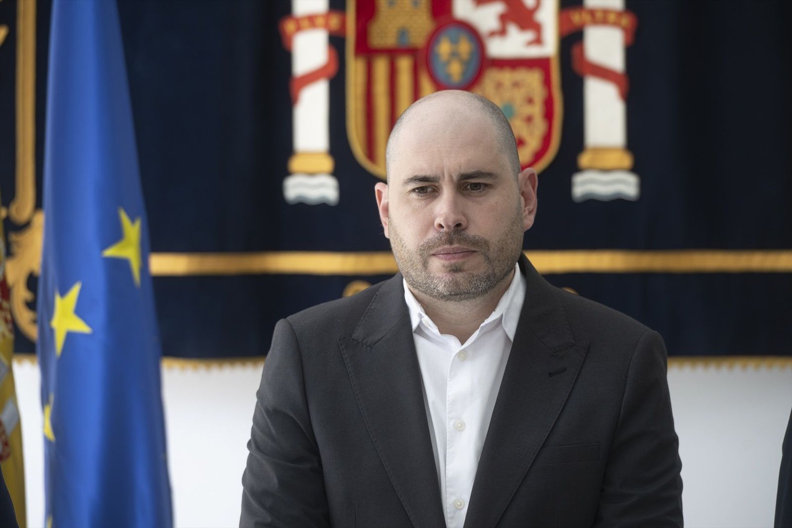 Dimite el delegado del Gobierno en Ceuta recordando que avisó al Ejecutivo central "una semana antes" del asalto