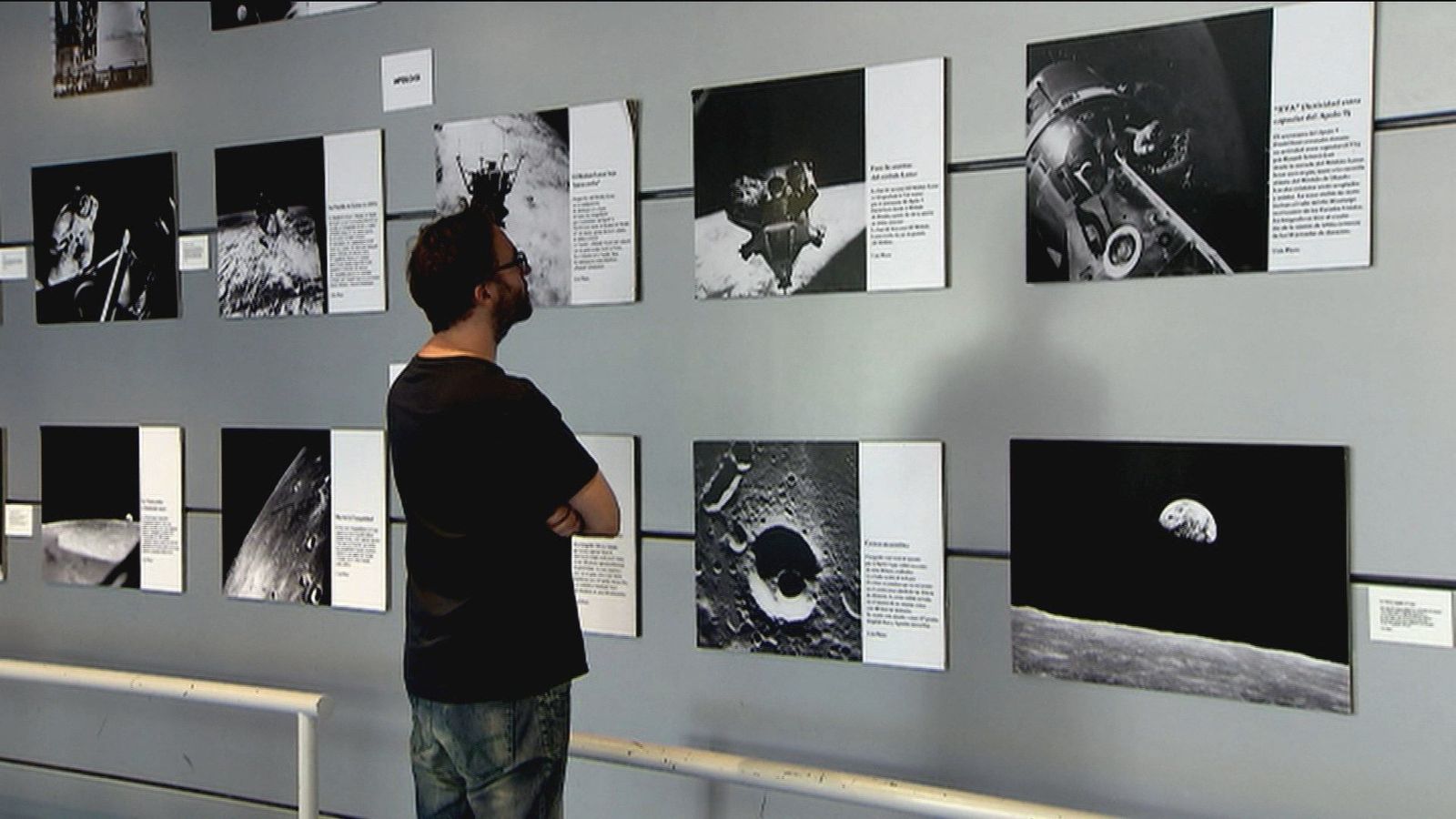 La llegada a la luna a través de 61 fotografías míticas