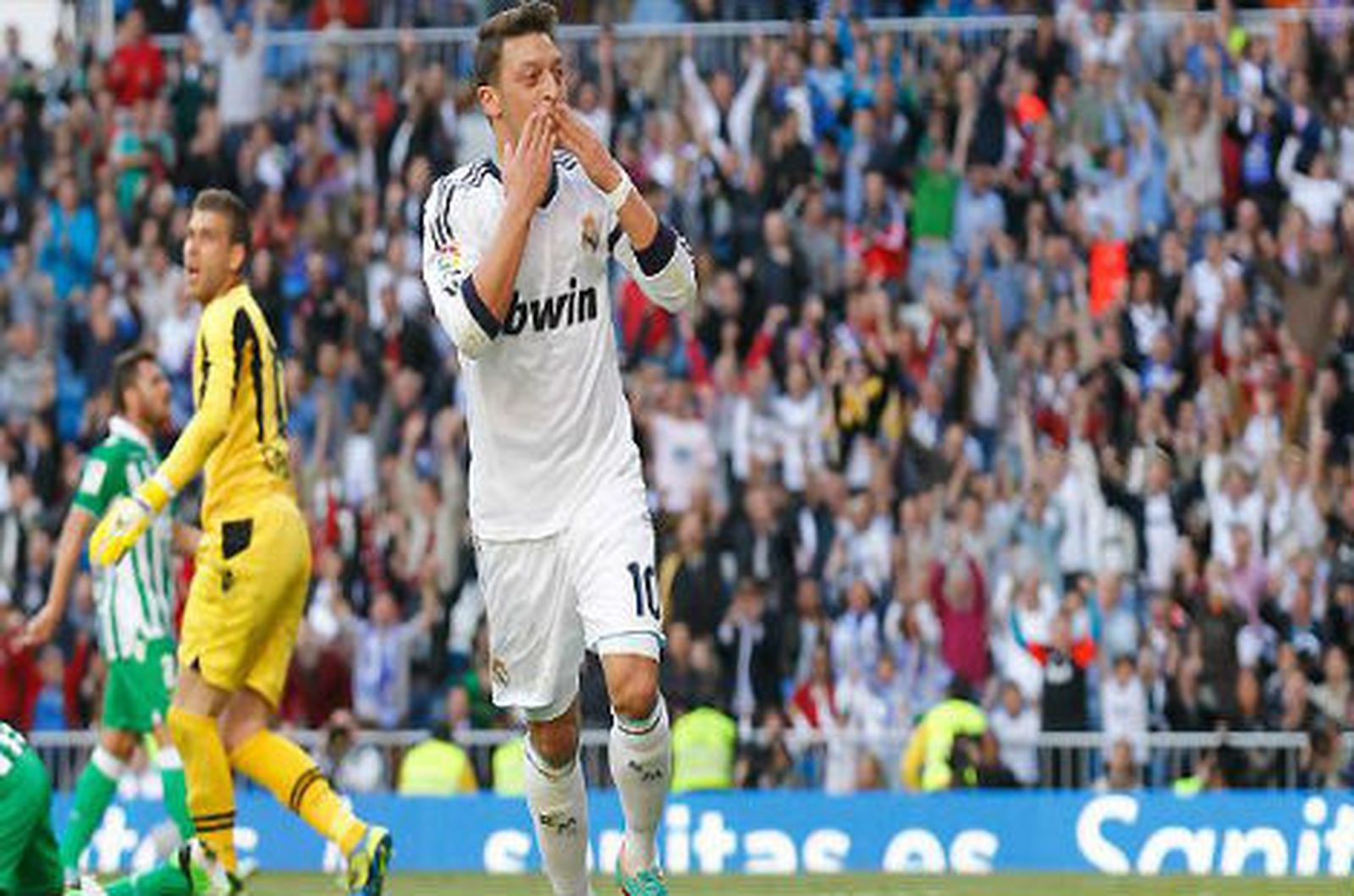Ozil