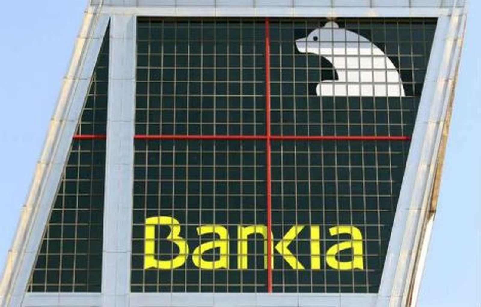Bankia pierde sobre un 4% tras la colocación de un 7,5% de la entidad