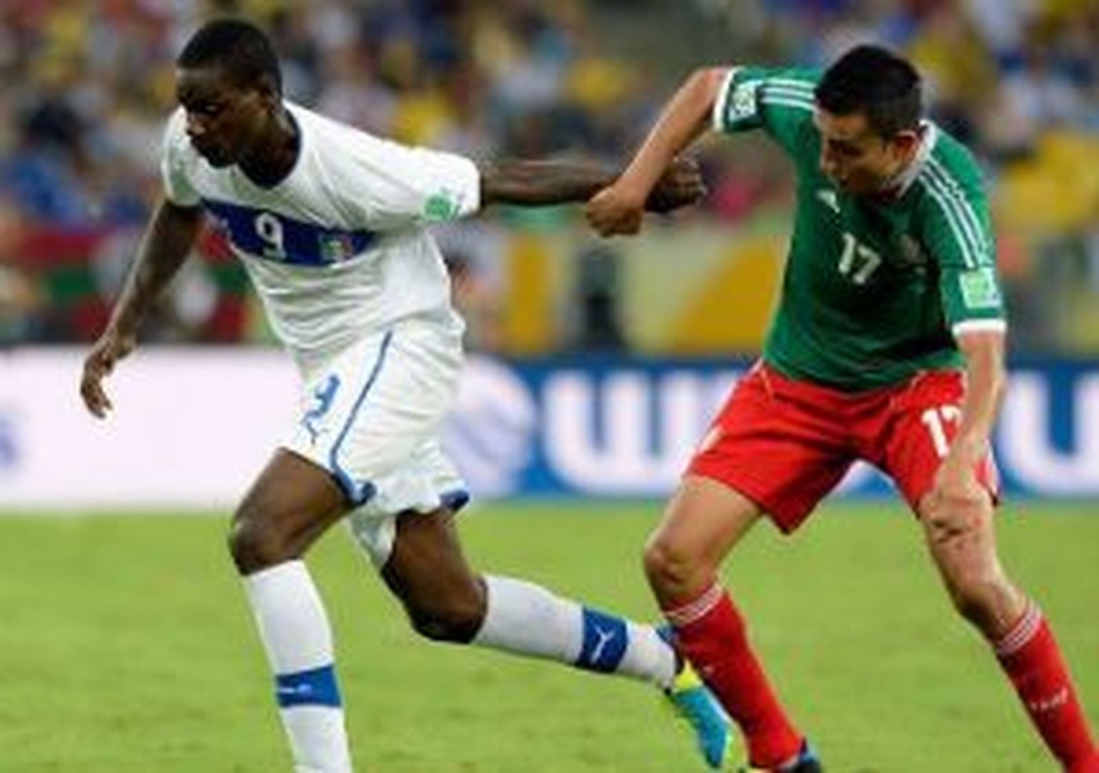 Italia ante México