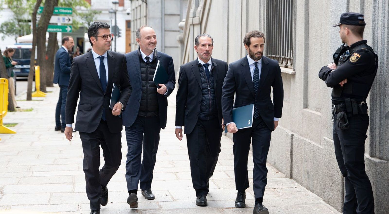 Koldo pidió duplicar de 4 a 8 millones la compra de mascarillas en 2020 por parte de Puertos del Estado