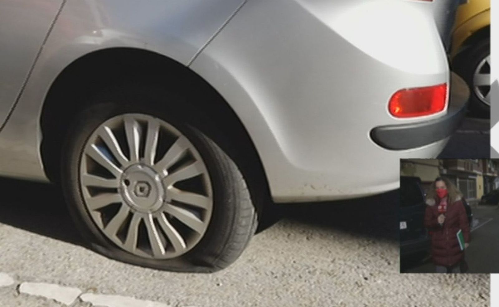 Detenida una mujer con unas tijeras de costura acusada de pinchar las ruedas de 63 coches en Leganés