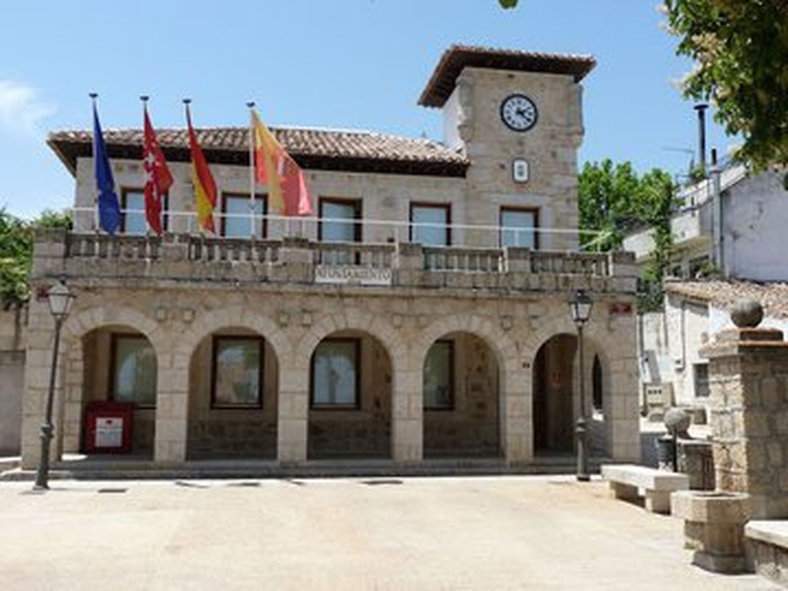 Conoce un pueblo:  Cabanillas de la Sierra