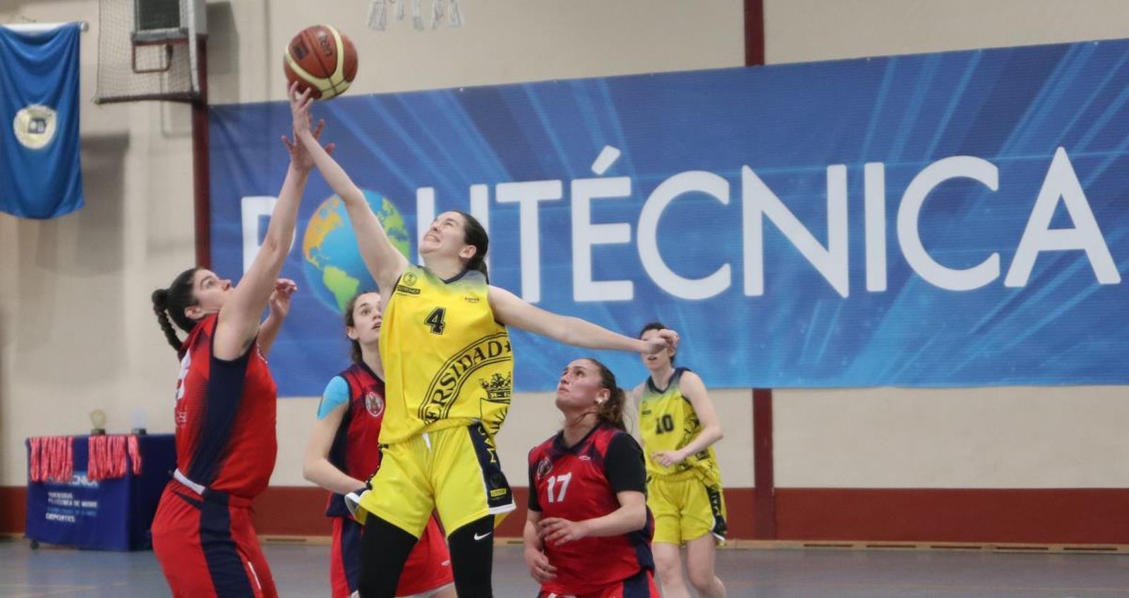 Baloncesto universitario
