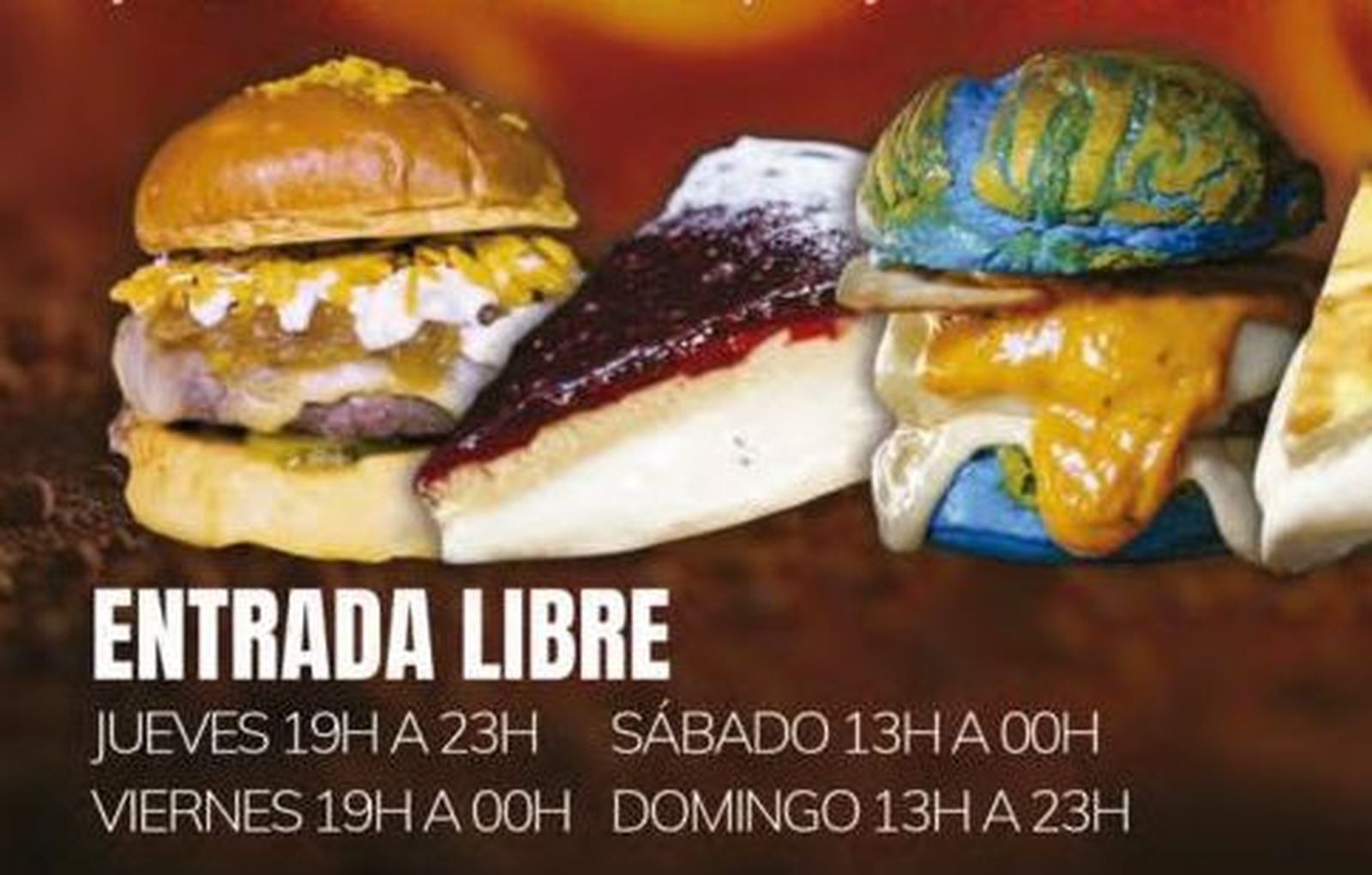 Hamburguesas y tartas de queso en un evento en Torrejón de Ardoz