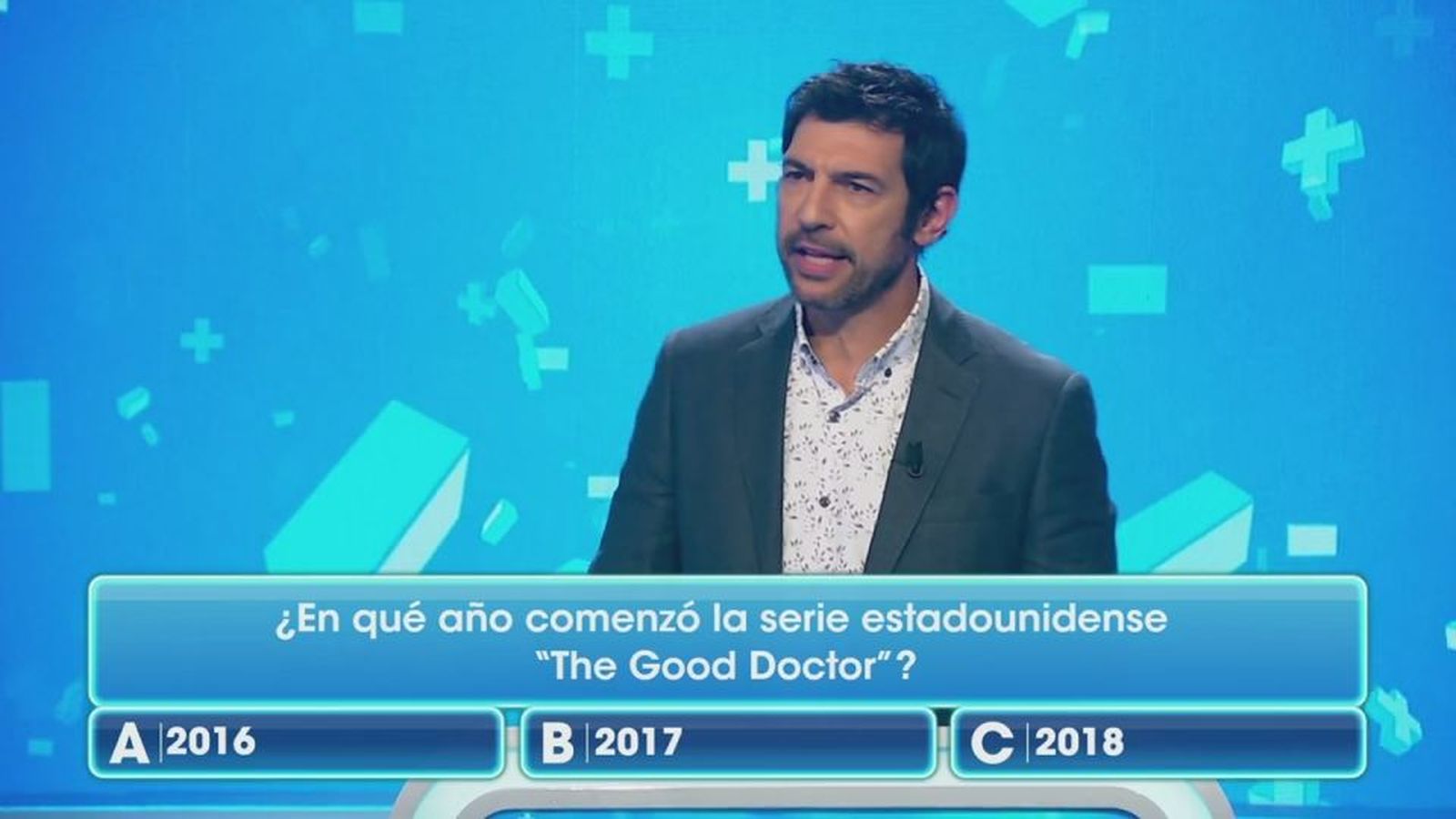 ¿Cuántas horas se pasó cantando el poseedor del récord del maratón de canto más largo? ¿105, 115 o 125?