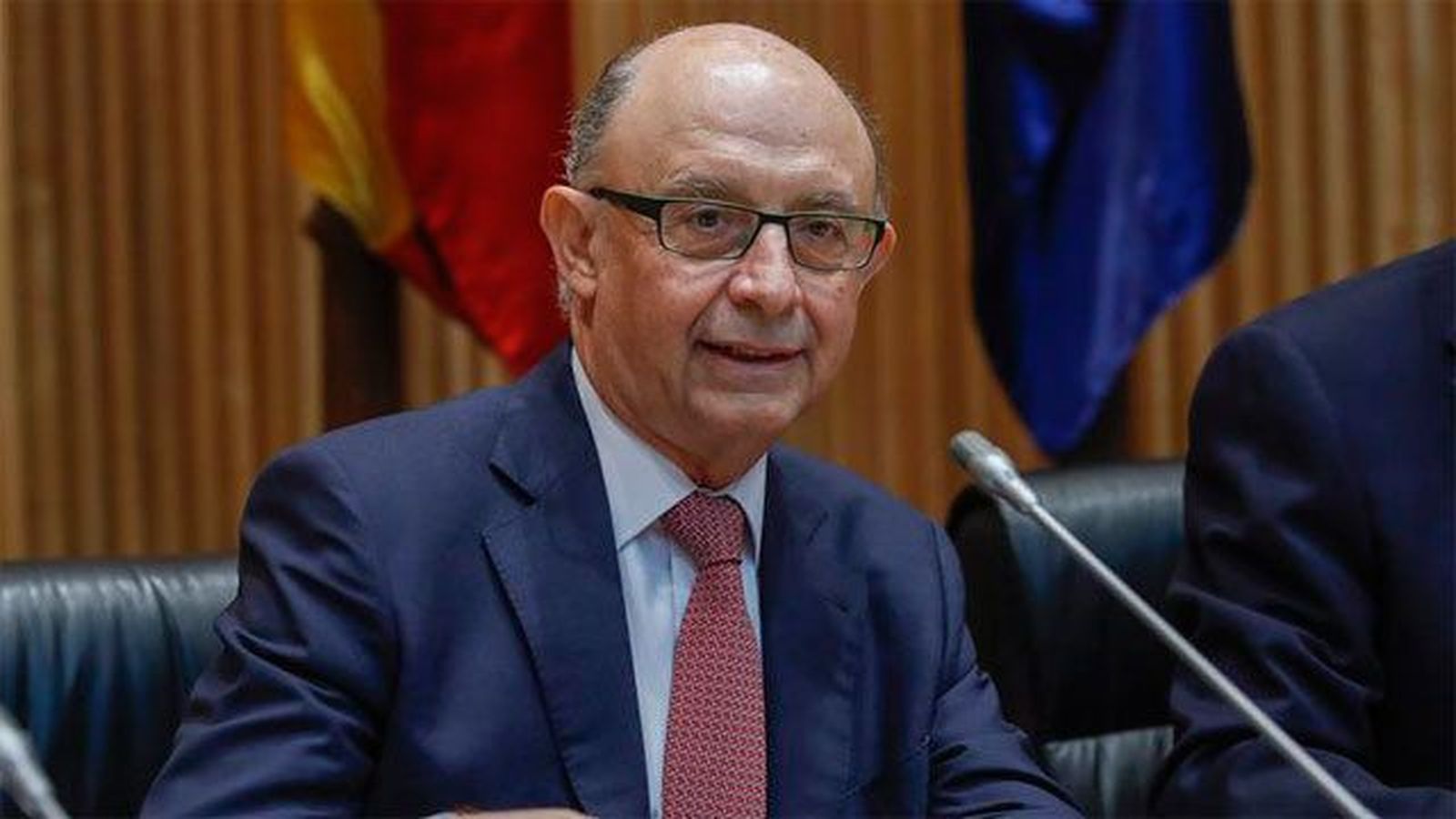 Montoro advierte que la deriva secesionista puede "poner en riesgo la salida de la crisis"