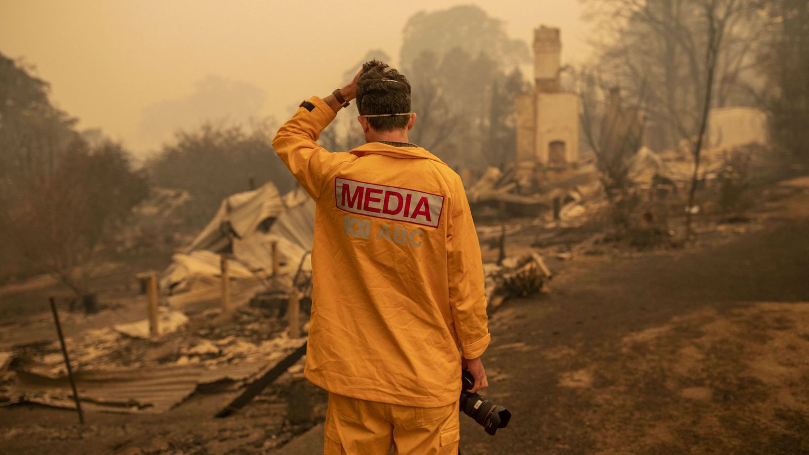 El fuego no da tregua a Australia