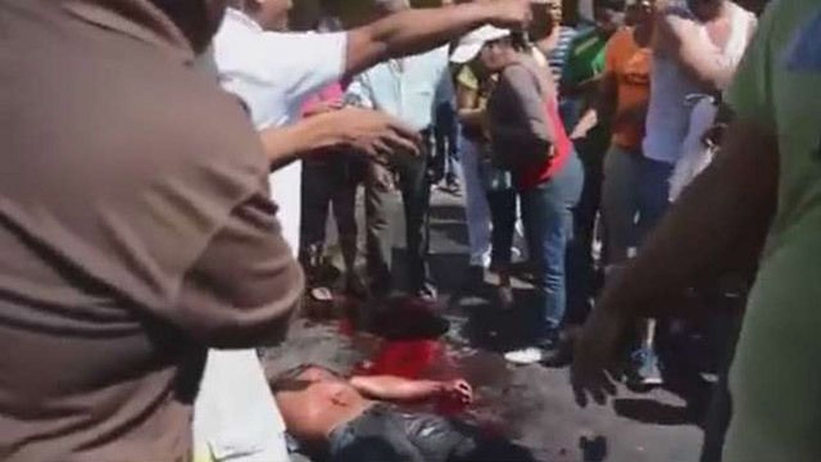 Caos en Venezuela por la escasez en los supermercados