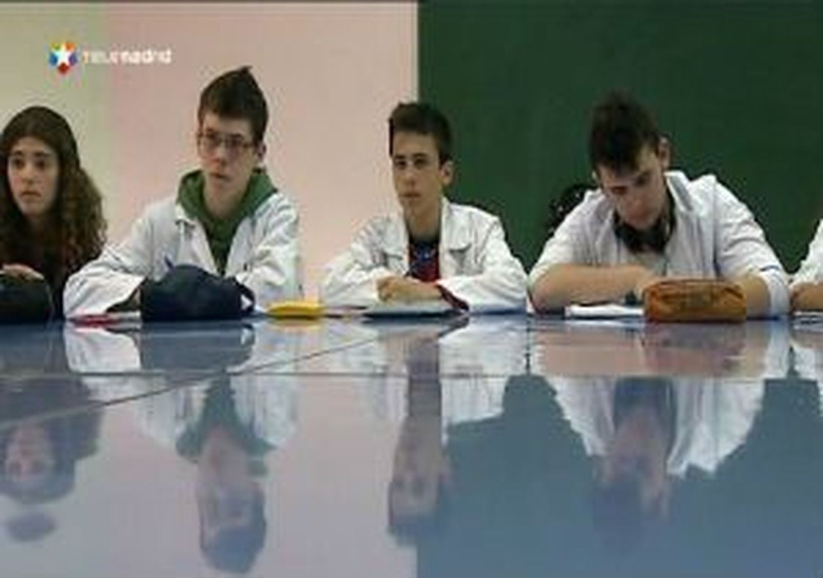 El director del Informe PISA asegura que hay demasiados profesores