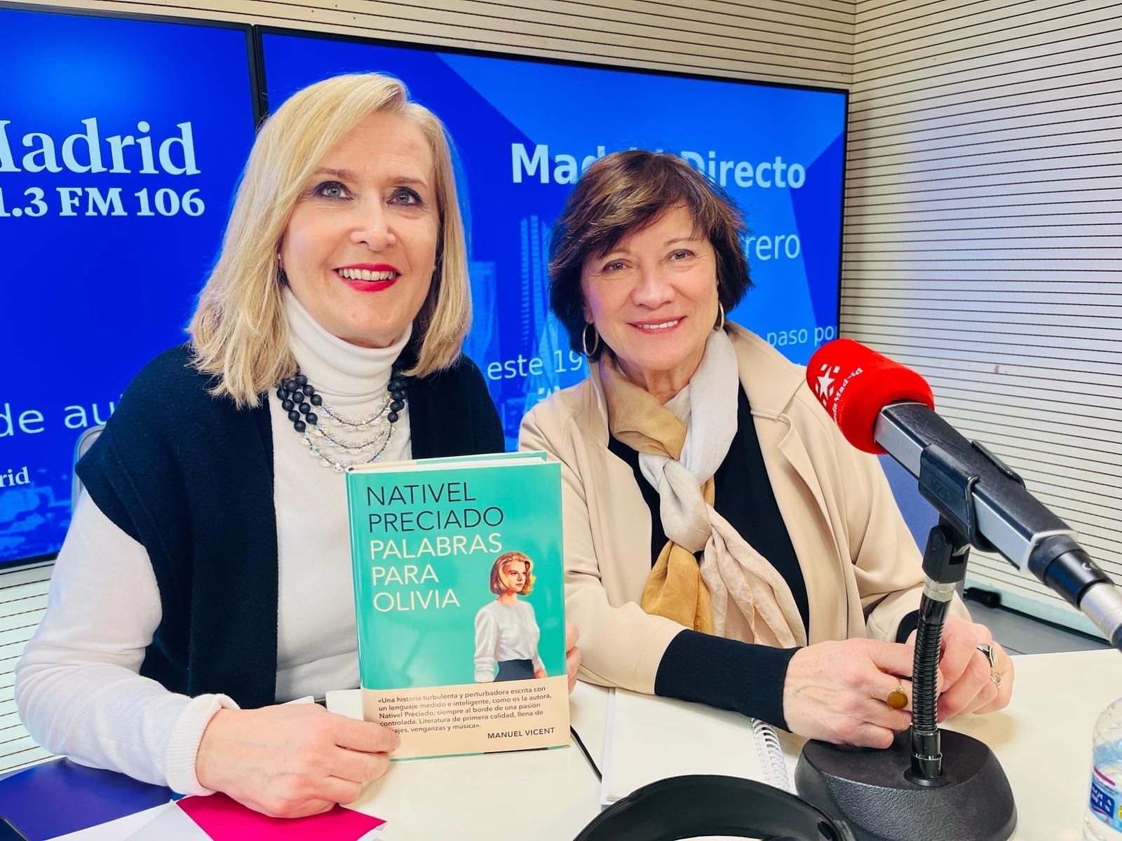 Nativel Preciado: “A los jóvenes les diría que no busquen el triunfo a la hora de escribir”
