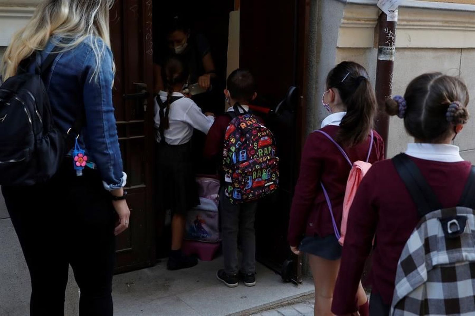 Vuelta al cole en Madrid con ilusión, miedos e incertidumbre