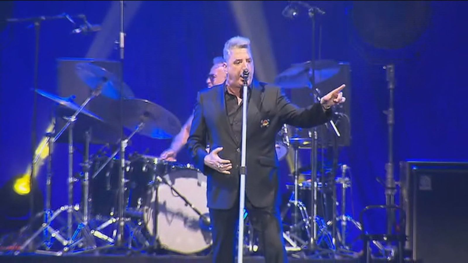 'Loquillo' en plena actuación