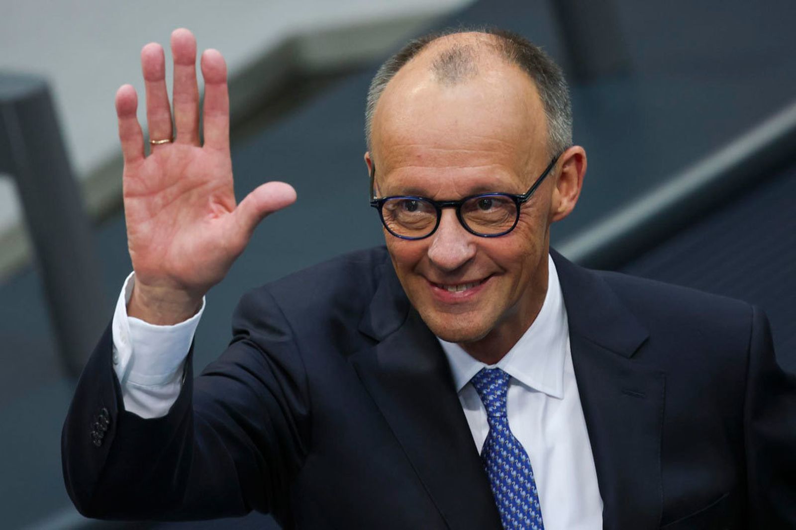 Friedrich Merz es elegido canciller de Alemania por el Parlamento al segundo intento