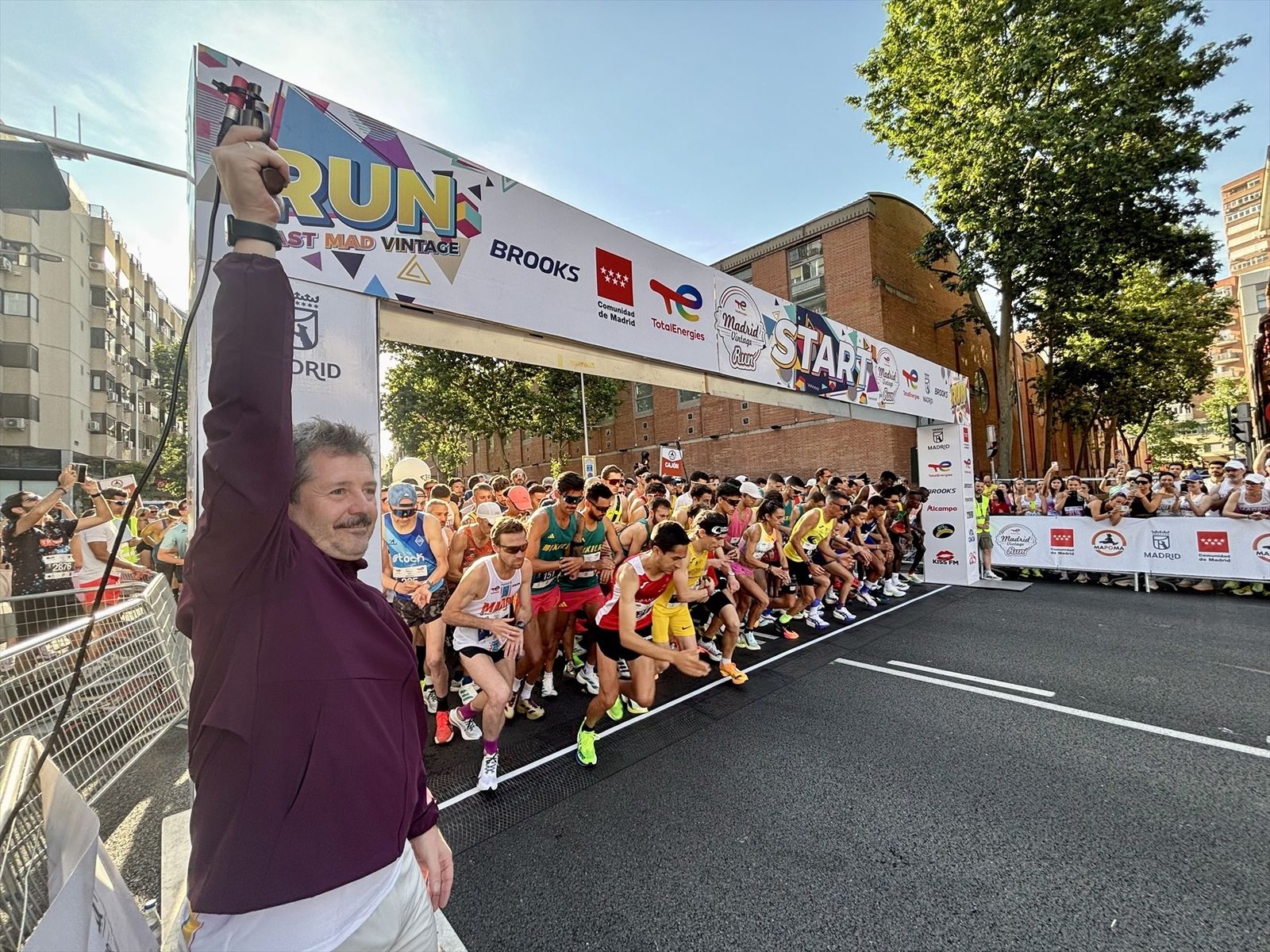 Madrid reúne a 10.000 corredores en la Madrid Vintage Run 2026