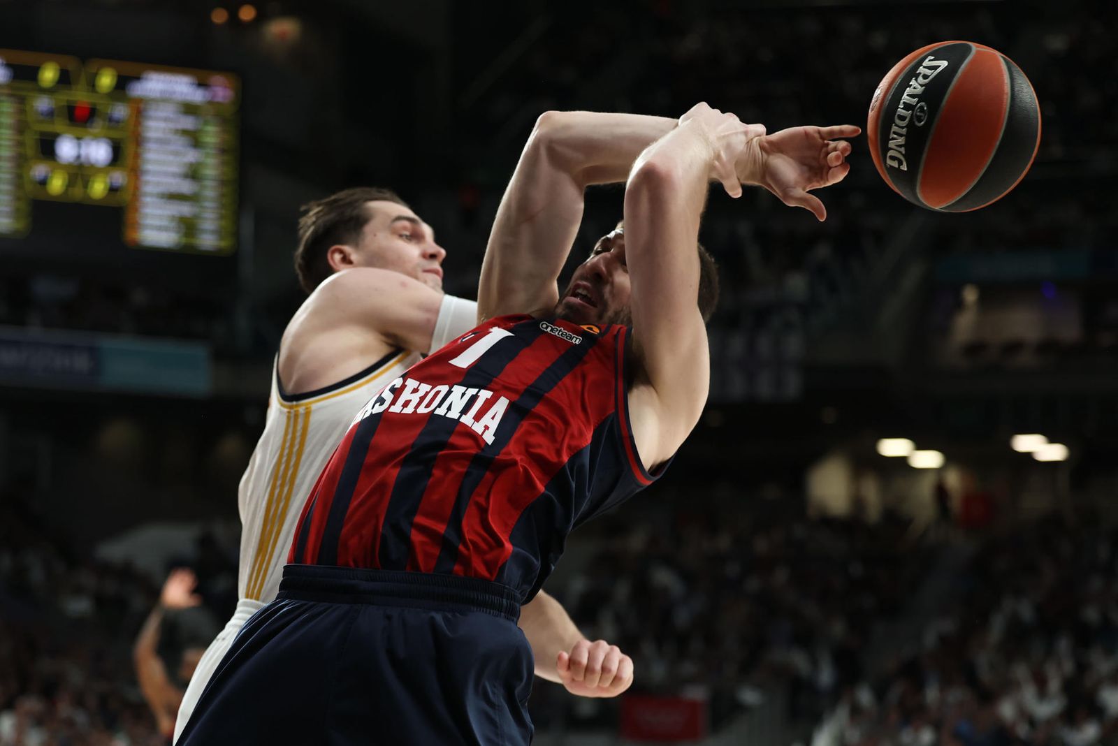 Hezonja ante Baskonia