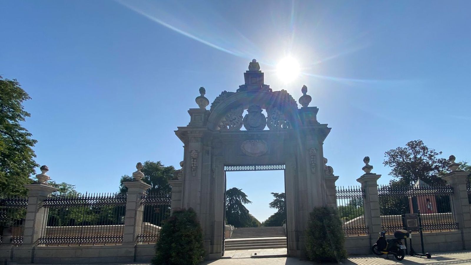Puertas de acceso al Retiro