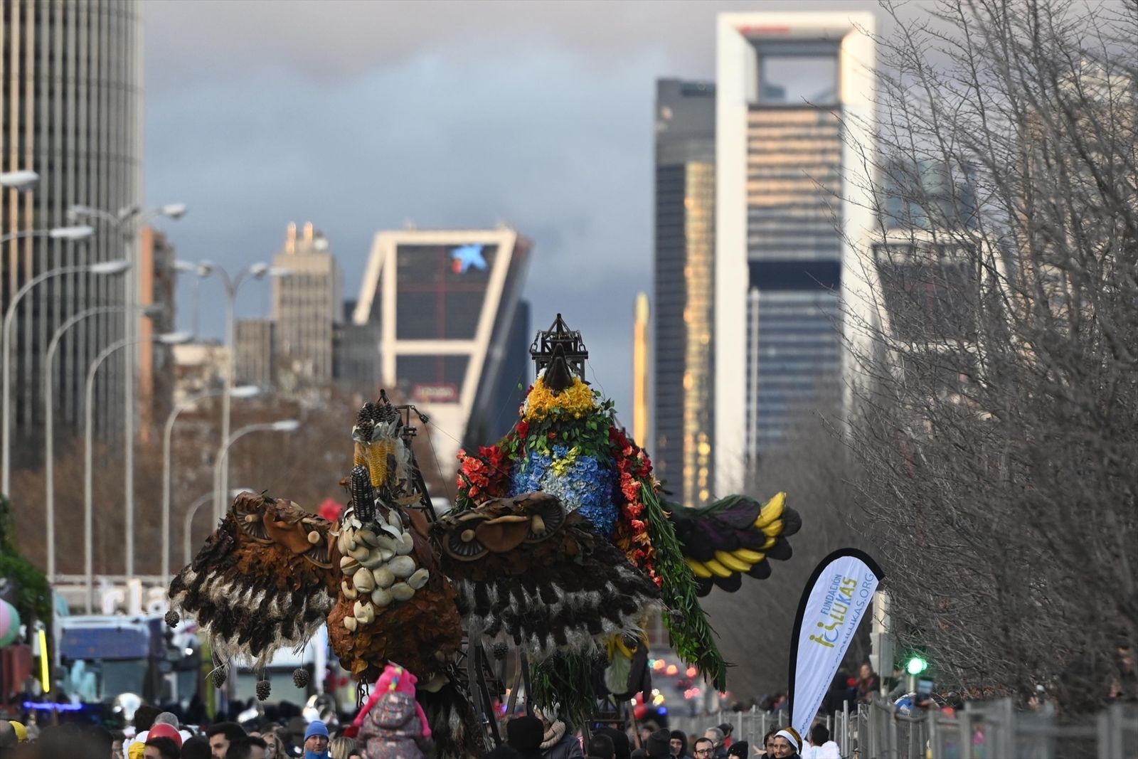 Ambiente previo a la cabalgata, a 5 de enero de 2024, en Madrid